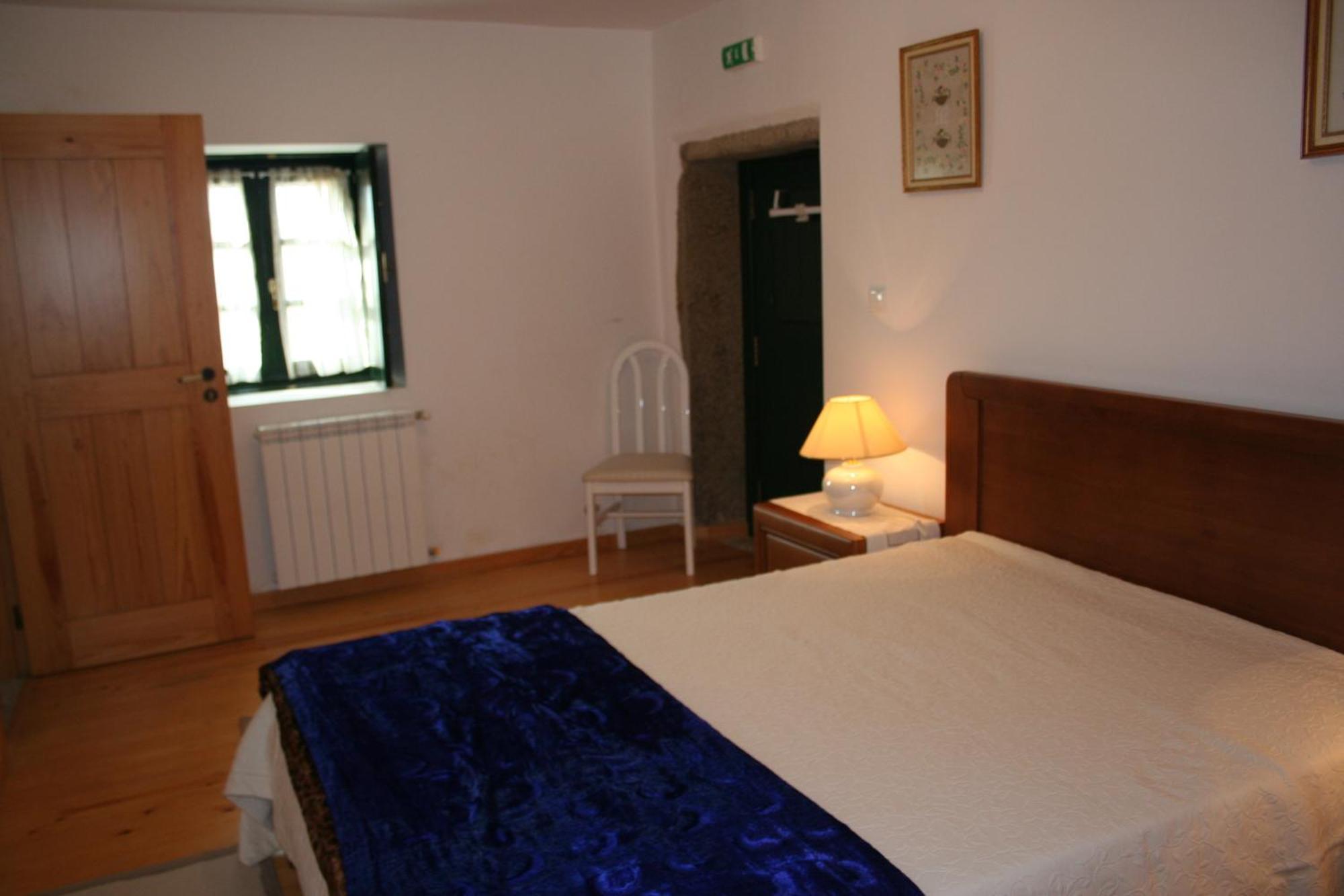 Quinta De La Barandica Guest House Miranda do Douro Exterior photo